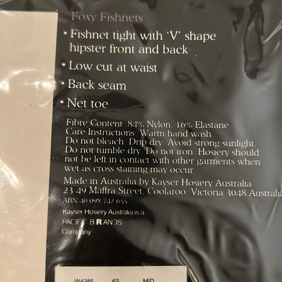 🐷🆕 Love Kylie Back Seam Fishnet Tights - Picture 7 of 10